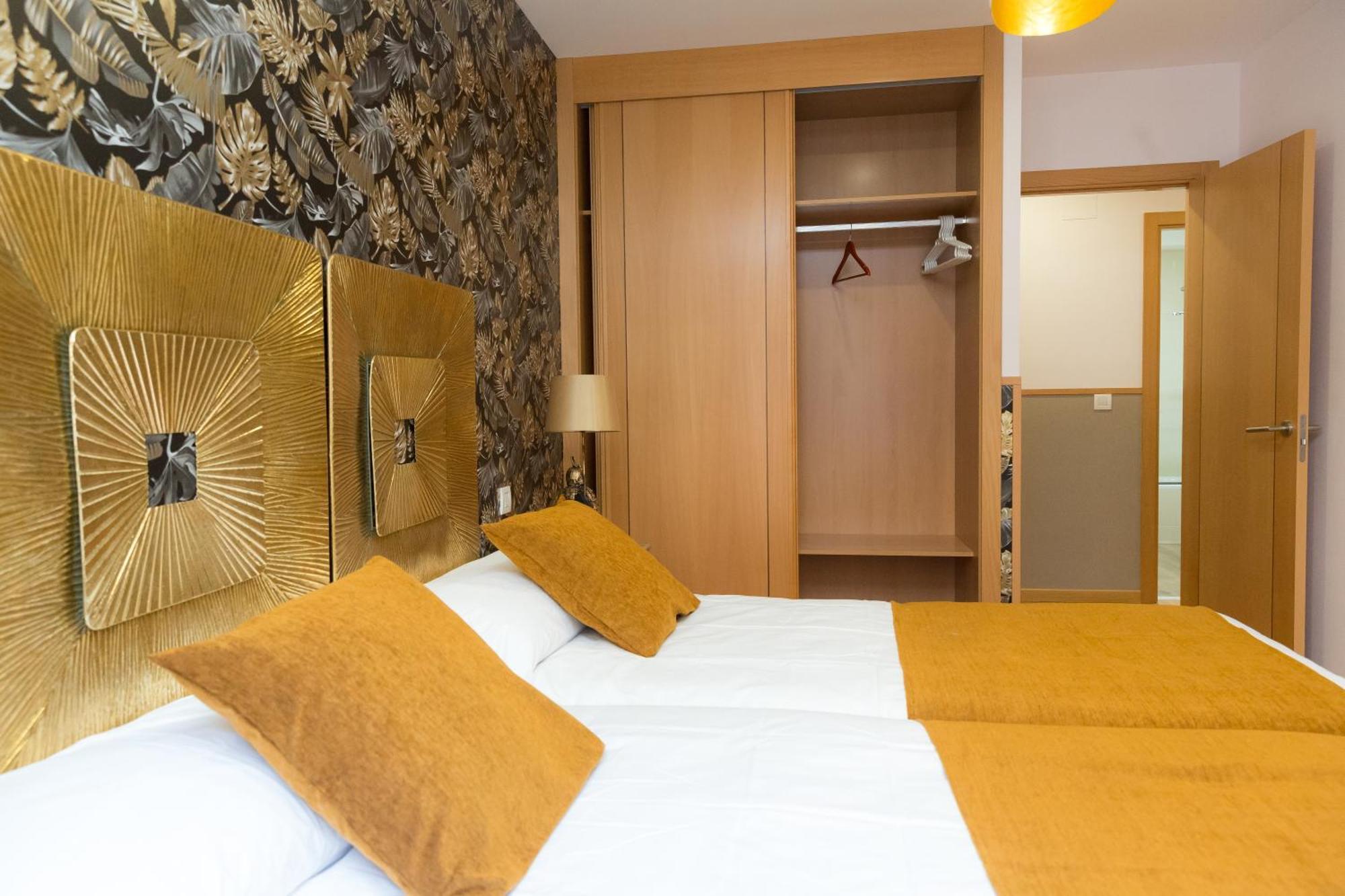 Apartamentos San Pedro Regalado Valladolid Buitenkant foto