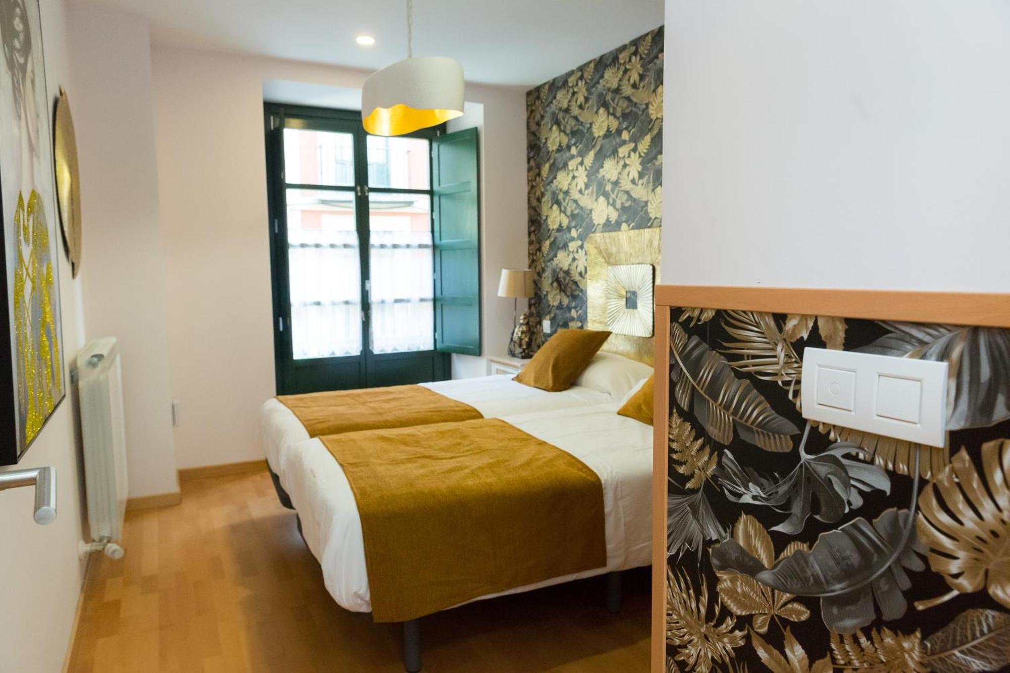 Apartamentos San Pedro Regalado Valladolid Buitenkant foto