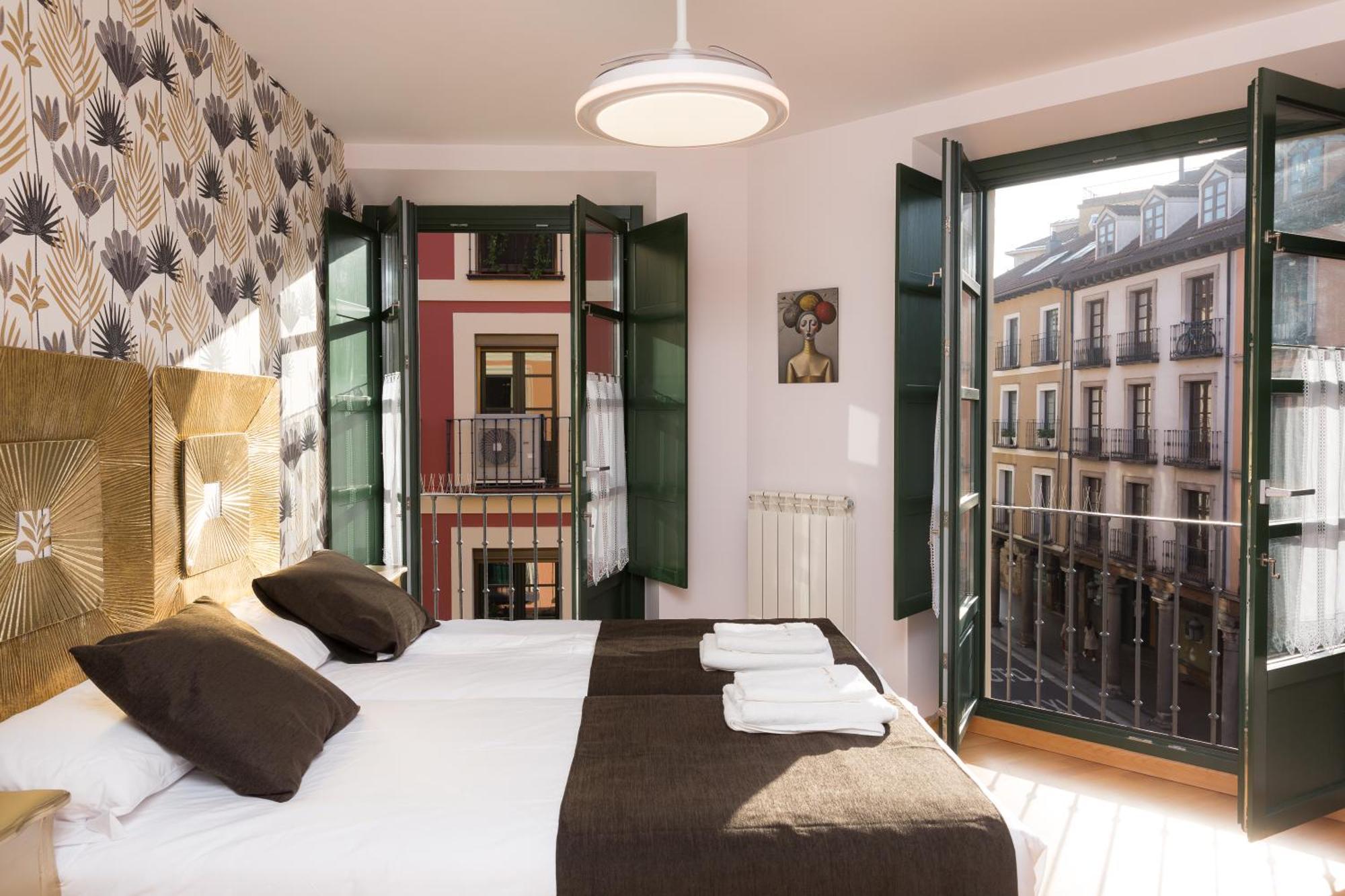 Apartamentos San Pedro Regalado Valladolid Buitenkant foto